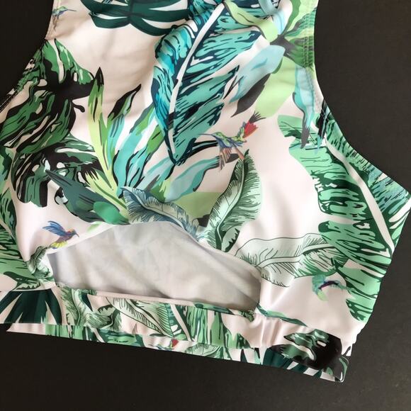 SHEIN High Neck Cutout Bikini Crop Top - Picture 2 of 4